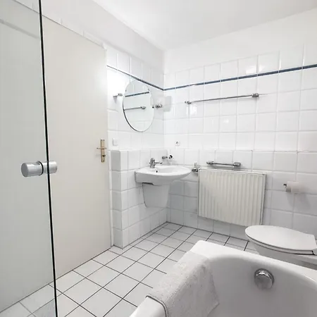 Hotel Voor 2 Gasten Op De Begane Grond 33-4 Bunkenburg