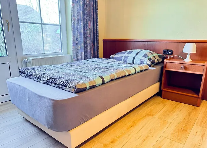 Отель Voor 2 Gasten Op De Begane Grond 33-4